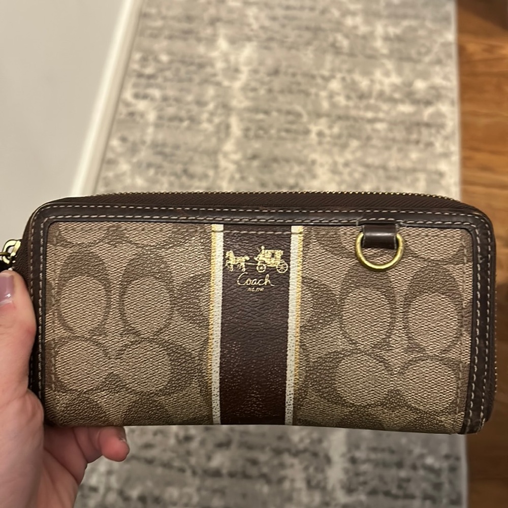 Coach wallet